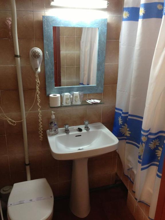 Hostal De Las Heras Badajoz Room photo