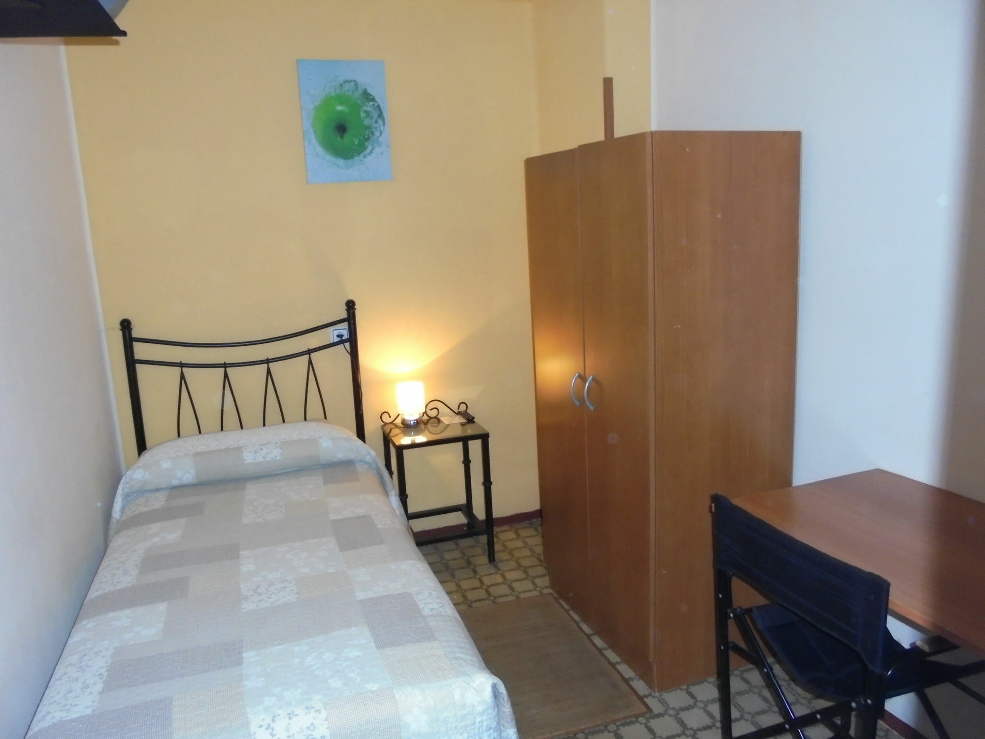 Hostal De Las Heras Badajoz Exterior photo