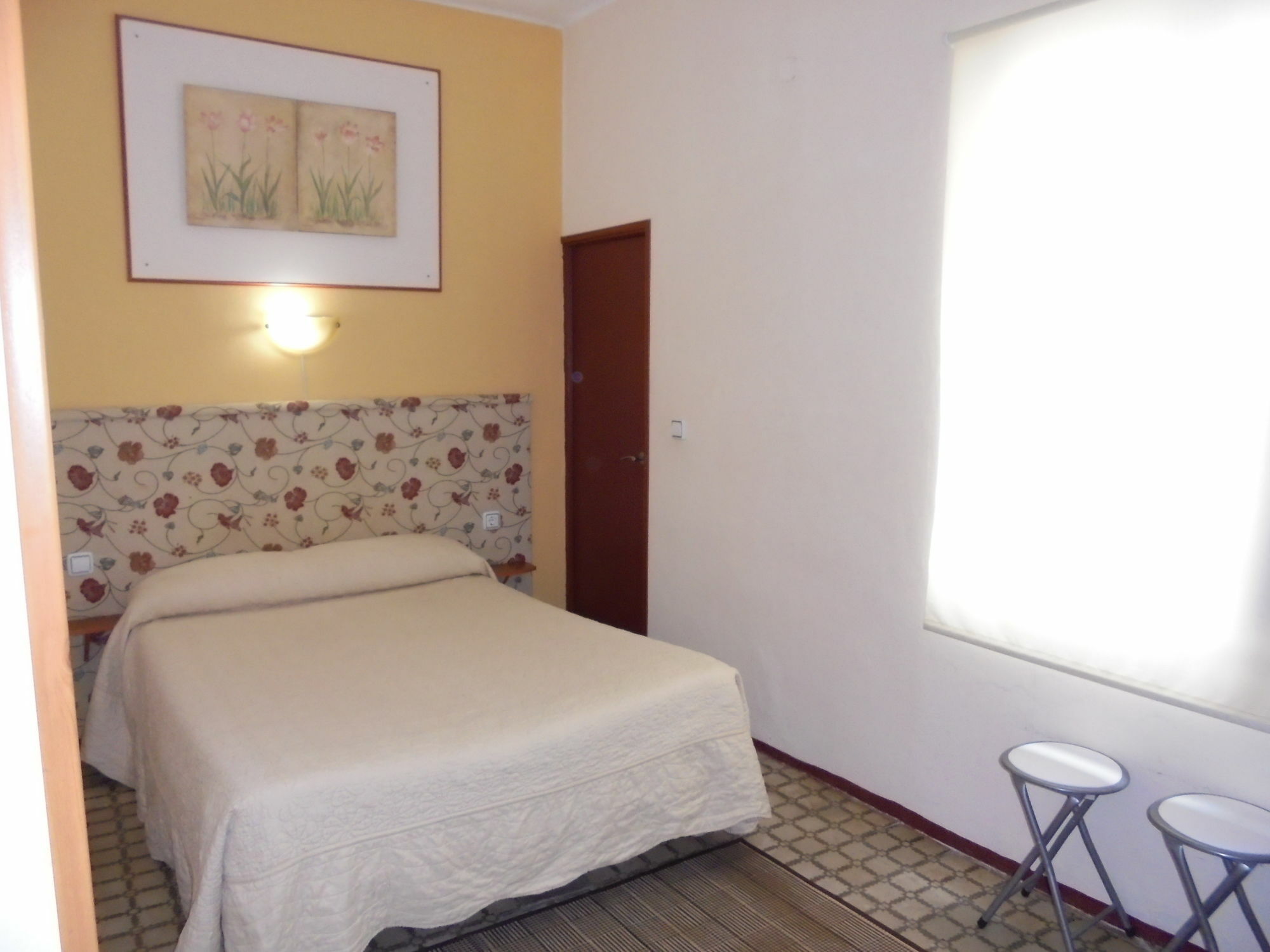 Hostal De Las Heras Badajoz Exterior photo